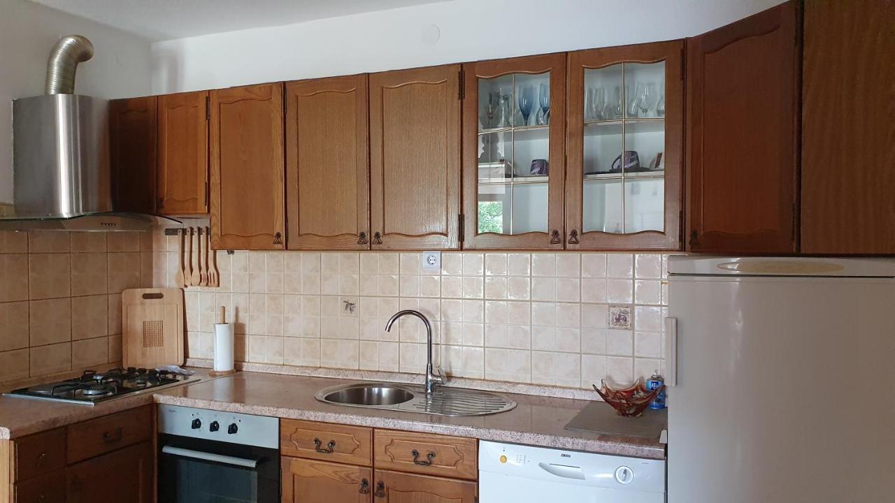 Apartman Caco3 - Potpuno Opremljen Stan U Blizini Plitvickih Jezera Korenica Buitenkant foto